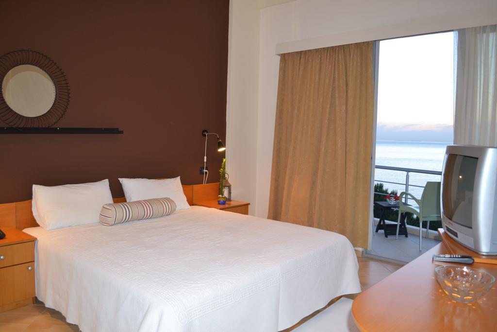 Hotel Seaside Saranda מראה חיצוני תמונה